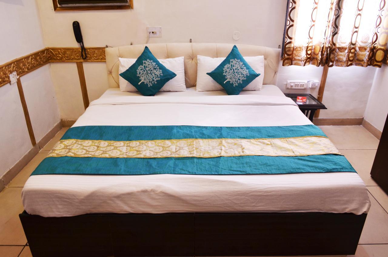 Oyo 5884 Amante Hotel Chandīgarh Eksteriør billede