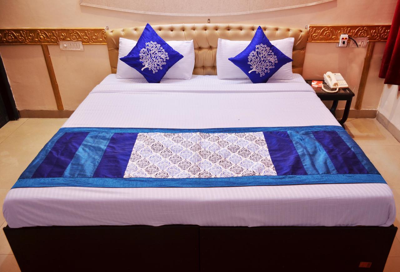 Oyo 5884 Amante Hotel Chandīgarh Eksteriør billede