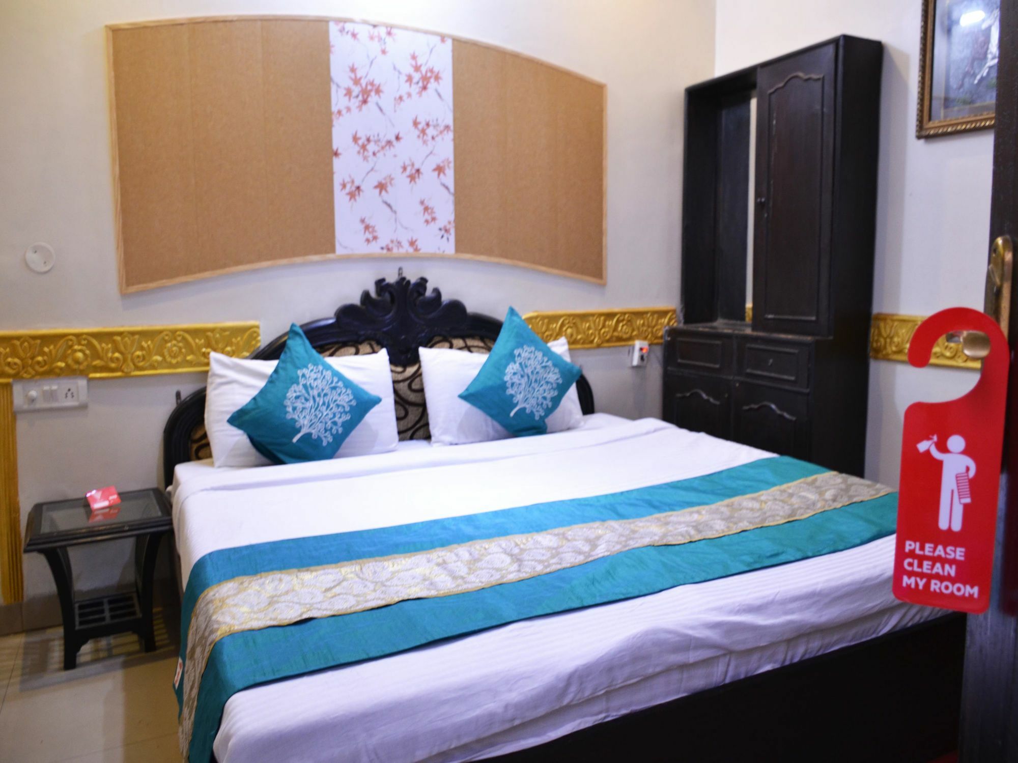 Oyo 5884 Amante Hotel Chandīgarh Eksteriør billede