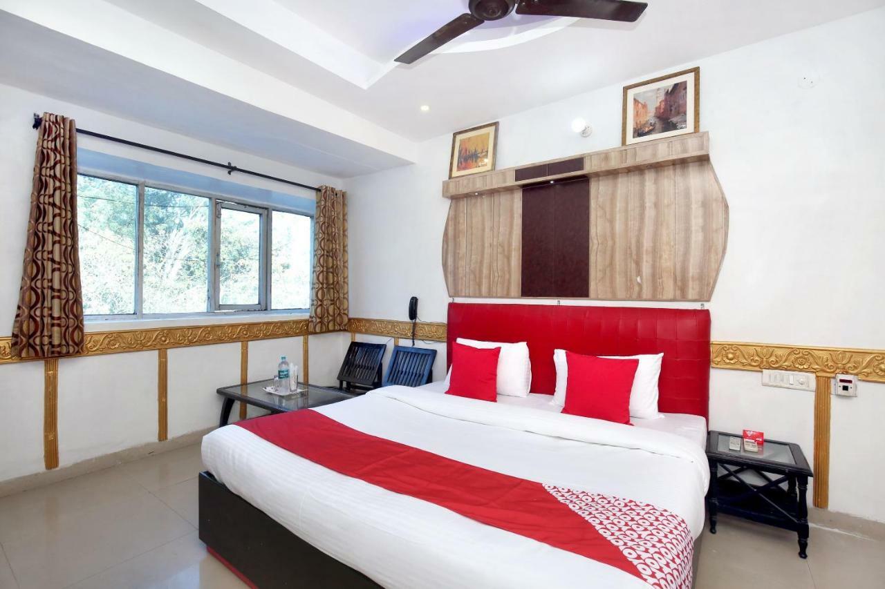 Oyo 5884 Amante Hotel Chandīgarh Eksteriør billede